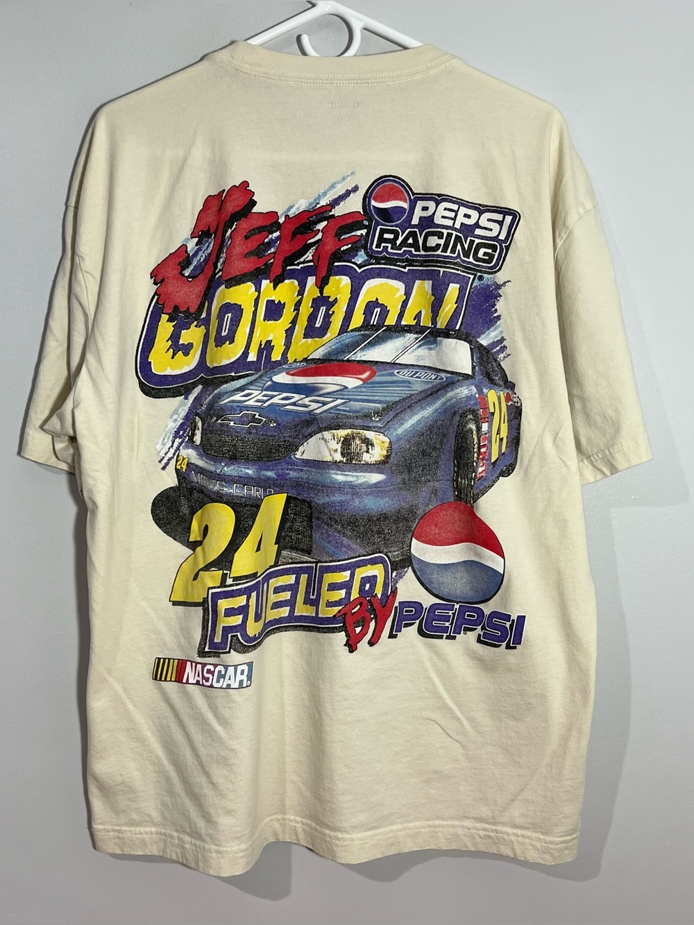 Hollister Jeff Gordon NASCAR Pepsi Racing Beige Short Sleeve T-Shirt Mens Large